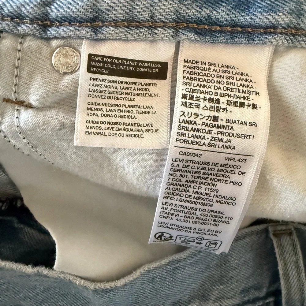 Levi’s Casual Light Blue Denim Maxi Skirt Size 34